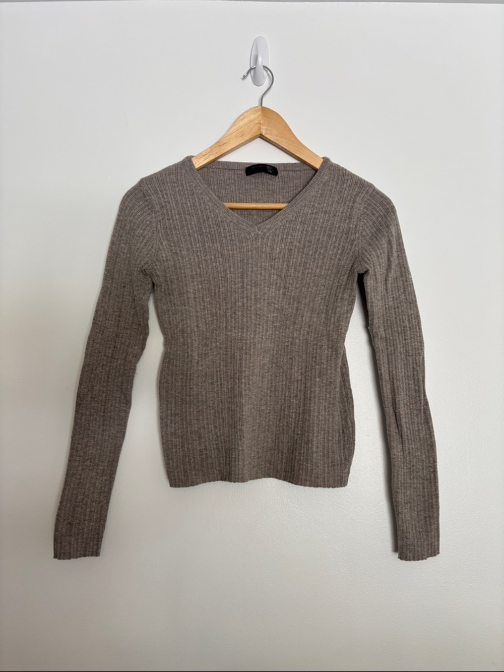 Ribbed V-Neck Sweater in Taupe Gray